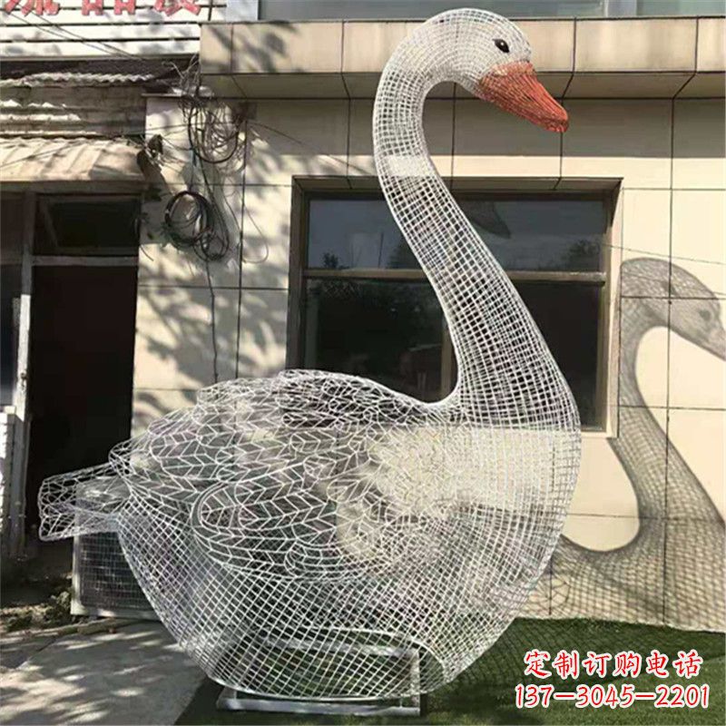 温州卧姿天鹅不锈钢草坪网格动物摆件