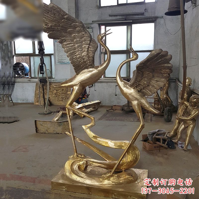 温州仙鹤铜雕景观