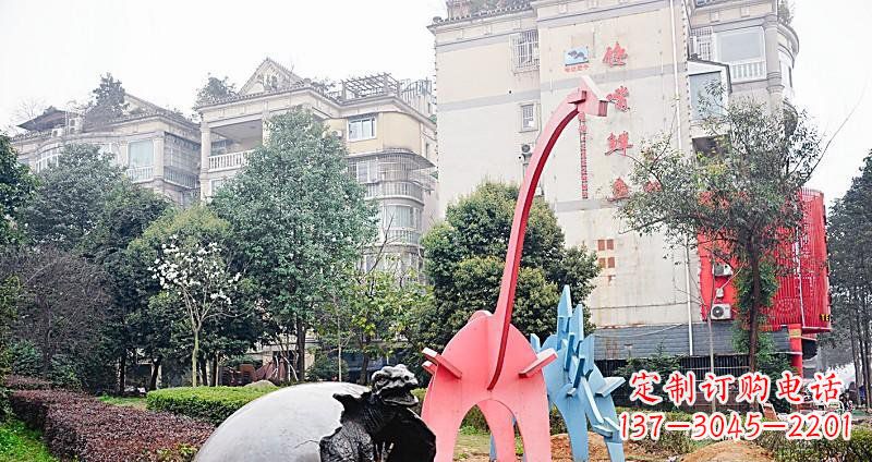 温州小区破壳而出的小恐龙景观铜雕