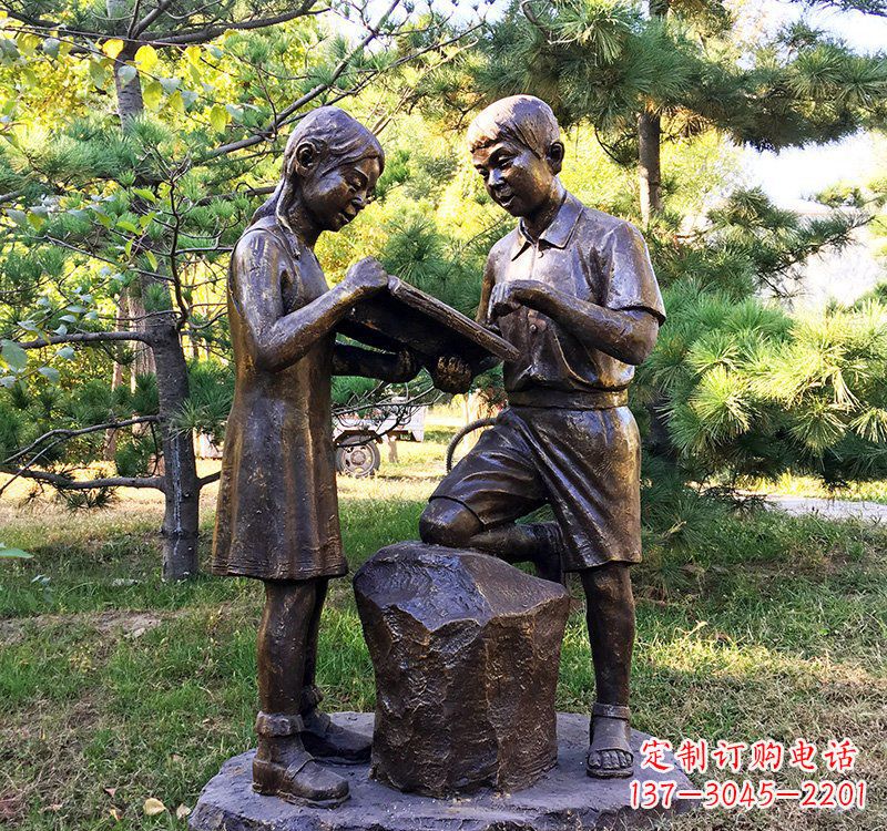 温州校园读书的学生铜雕