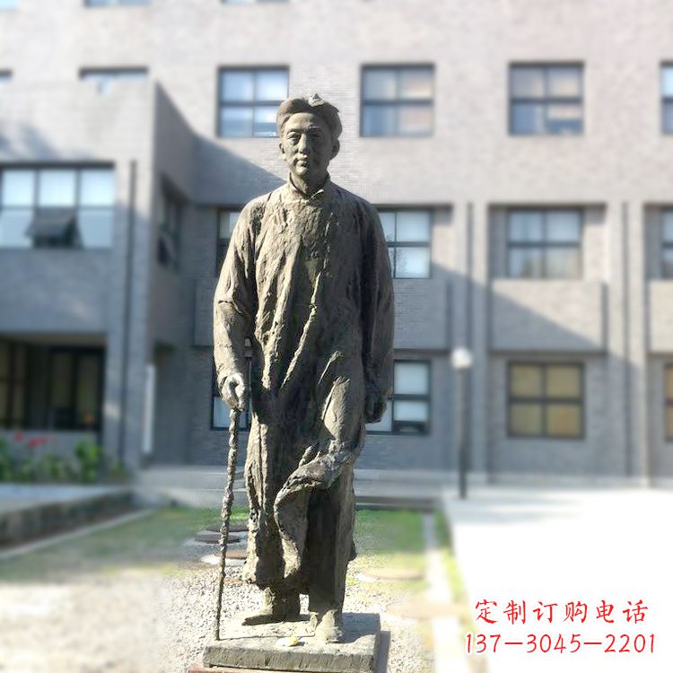 温州校园名人徐悲鸿雕塑