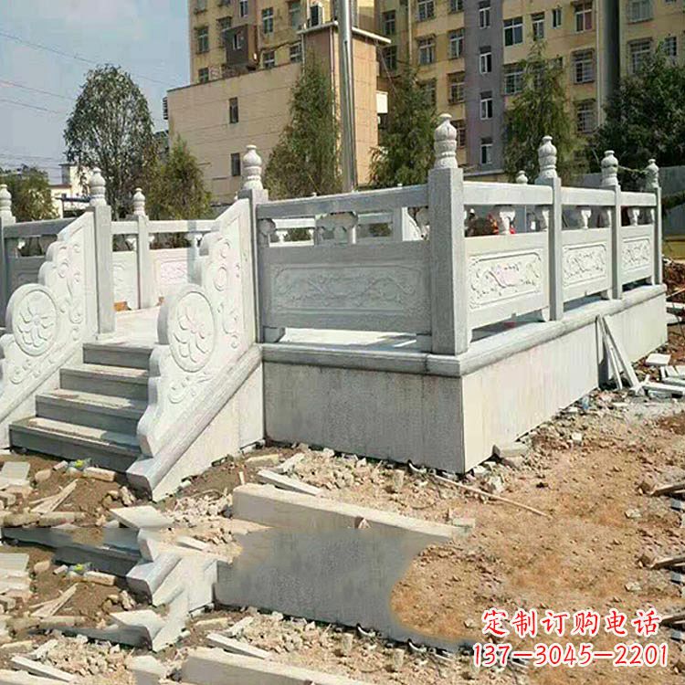 温州校园青石升旗台