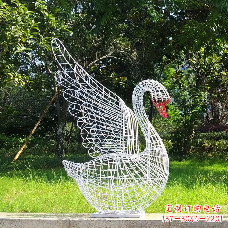温州展翅款网格天鹅雕塑(嘴部为实体)