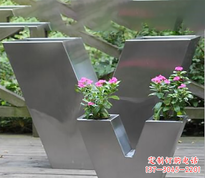 温州花盆不锈钢雕塑