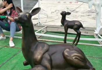 温州铸铜广场动物鹿雕塑 