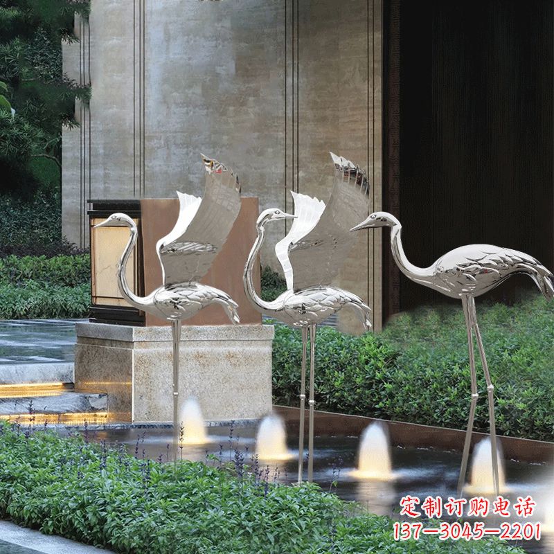温州鹤雕塑-公园不锈钢镜面喷泉中的鹤雕塑